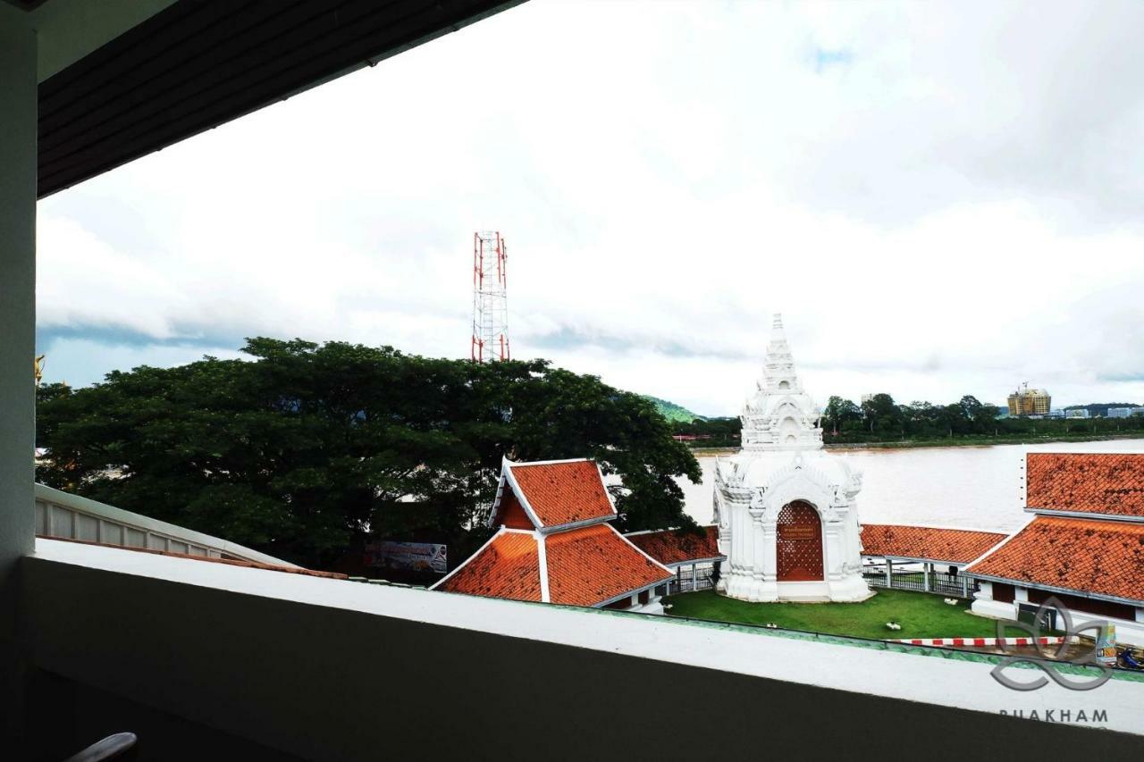 Buakham Rim Khong บัวคำริมโขง Hotel Csiangszen Kültér fotó